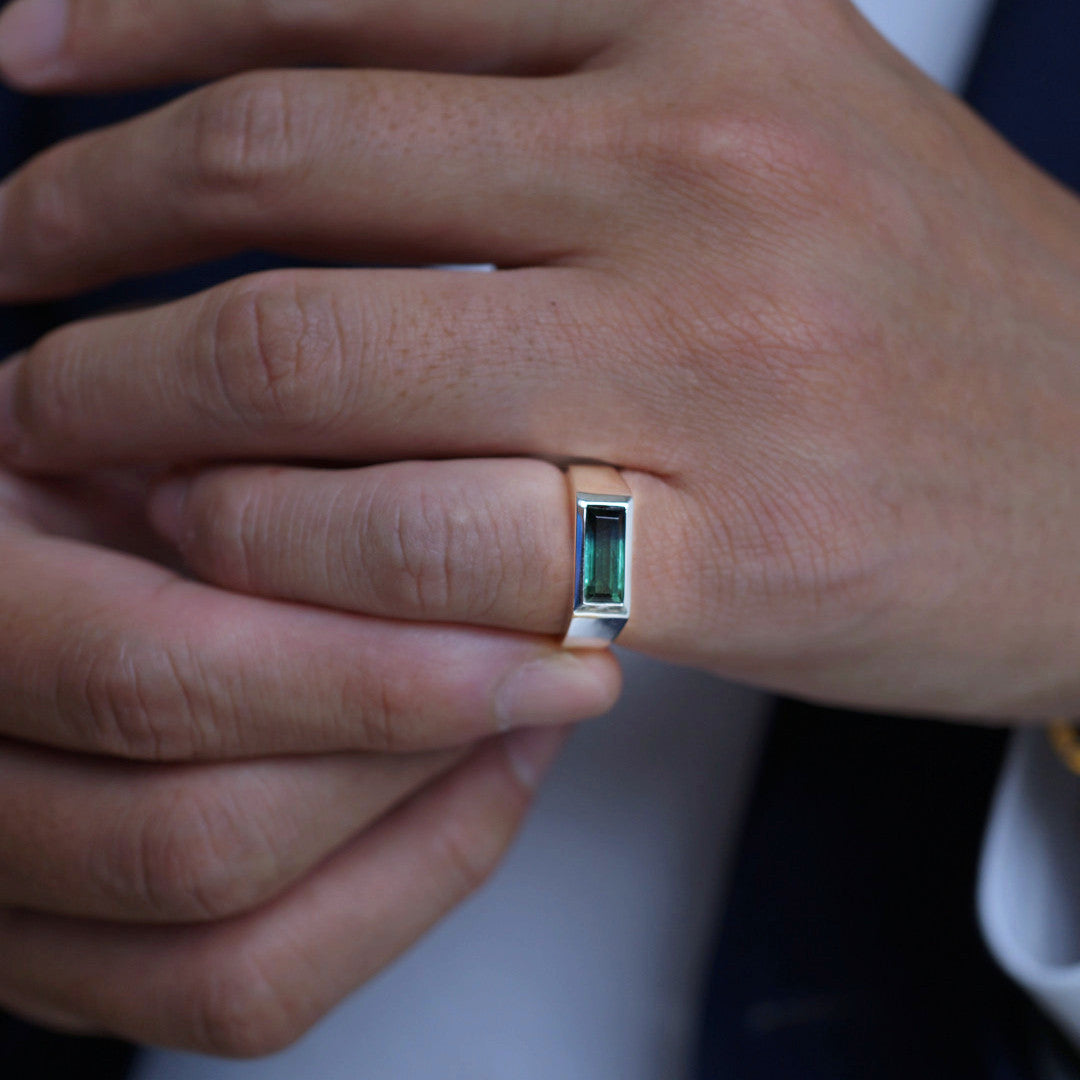 Bi-color green tourmaline signet ring